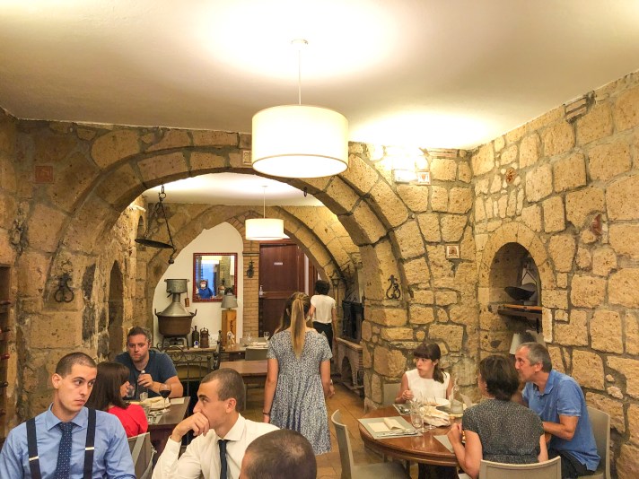 Casale Management - Food - Italia - Italy - Umbria - Orvieto - Il Labirinto di Adriano - Pranzo - Cena - Design - Interior - Interni