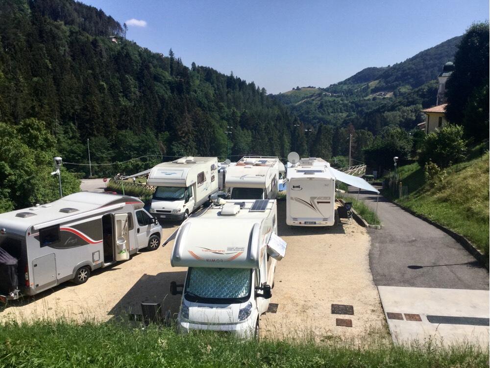 Italia - Italy - Casale Management - Travel - Veneto - Ferrara di Monte Baldo - Verona - Lago di Garda - Santuario Madonna della Corona - Area Sosta Camper Ferrara di Monte Baldo